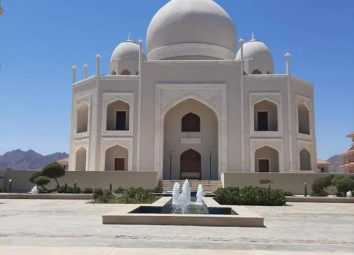 In Porto Sharm el-Sheikh